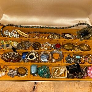 Vintage Jewelry box filled with jewelry